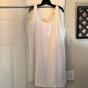 Old Navy Classic White Athletic Dress with shorts